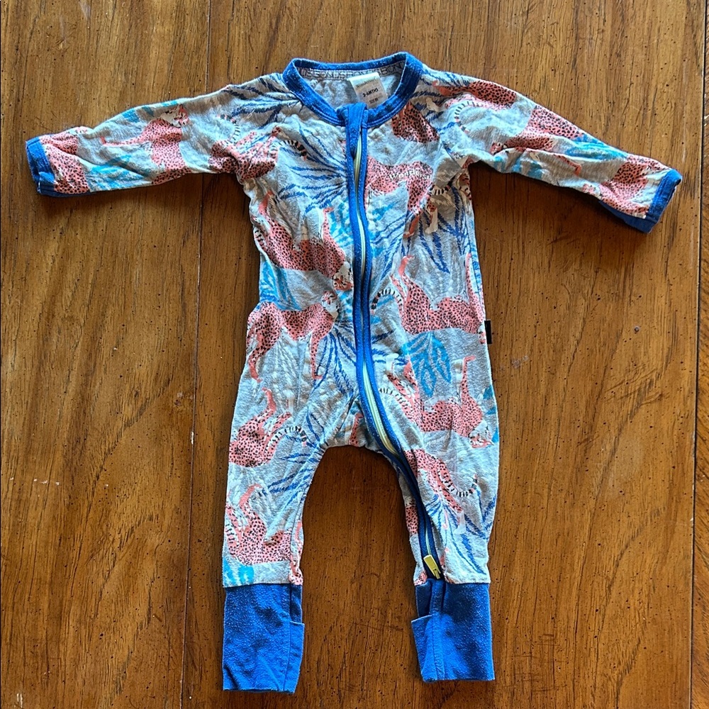 Bonds wonder suit onesie size 3-6 months